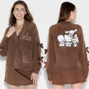 Women’s Hello Kitty & Friends Graphic Cardigan Brown Medium